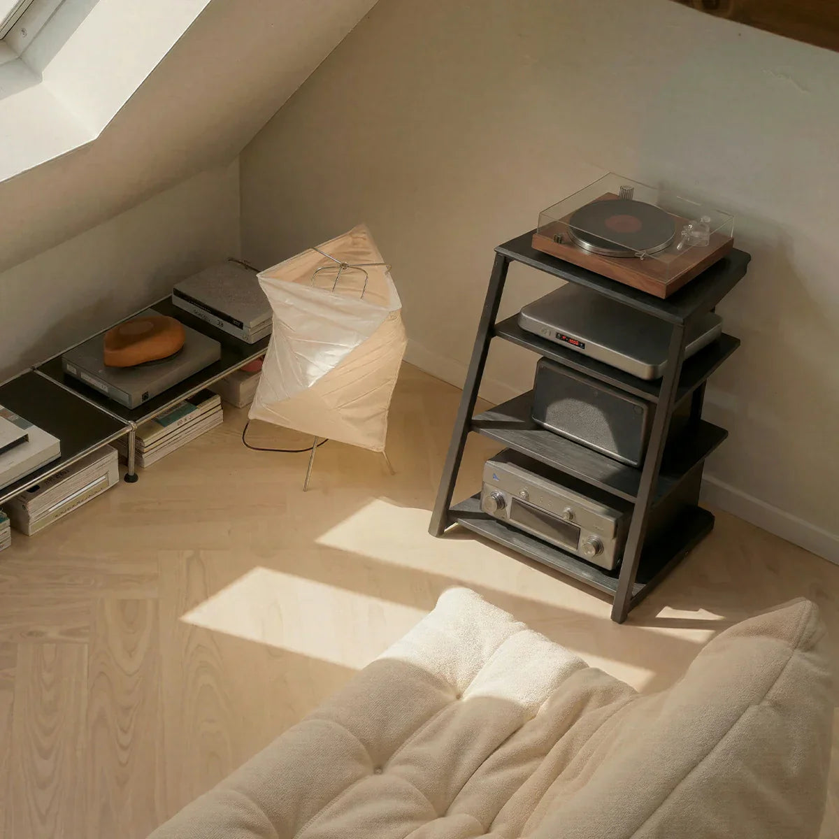 record player stand